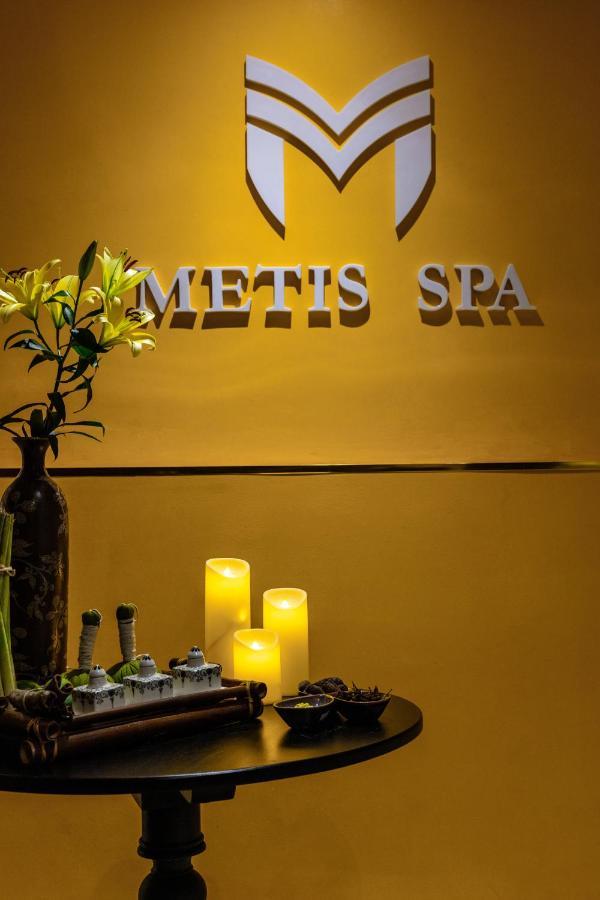 Minerva Church Hotel Hanoi Dış mekan fotoğraf
